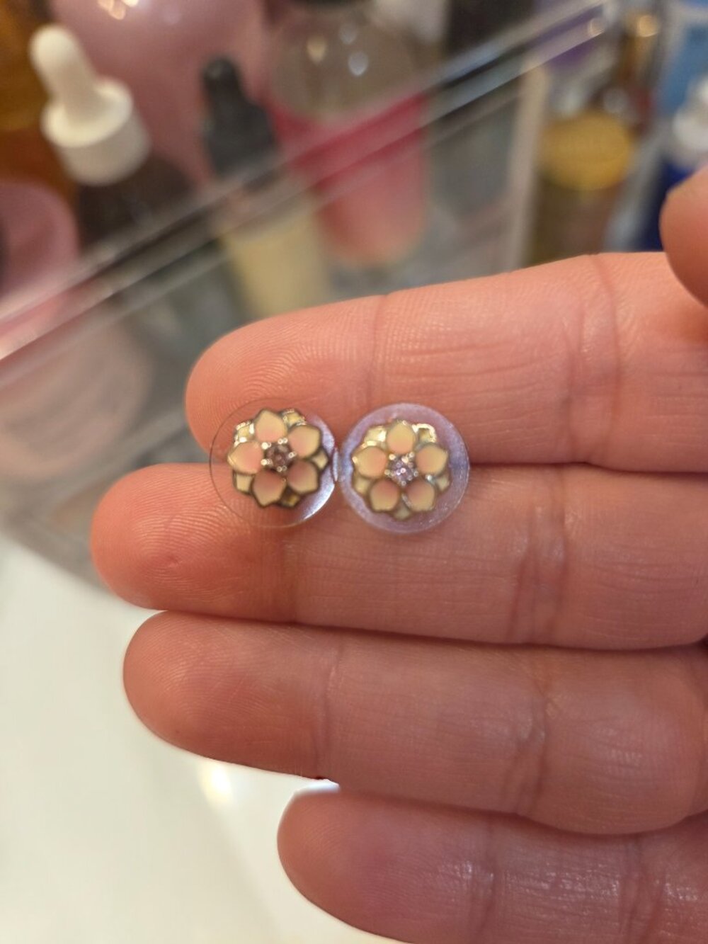 Pandora white and pink flower studs - Picture 3 of 7